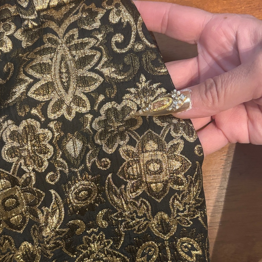 Paul & Joe Brocade Black and Gold Cropped Pants - Picture 10 of 14